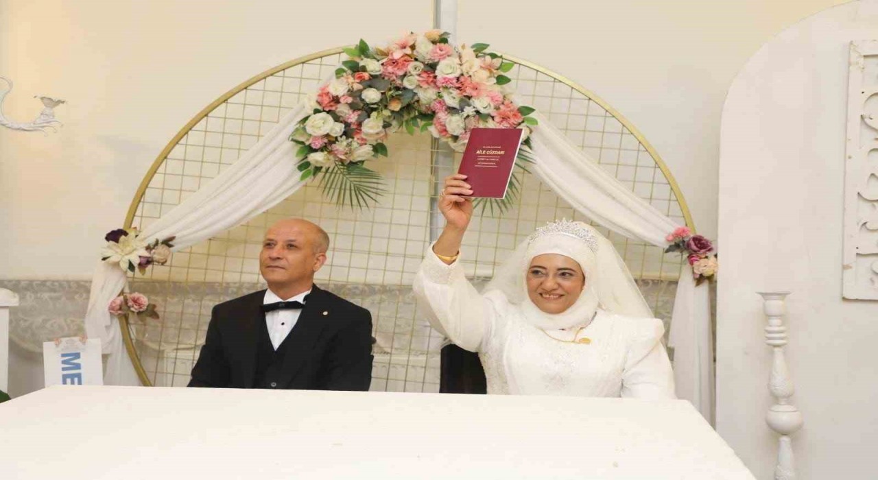 Manisa’da Sevgi engel tanımadı: Turgutluda unutulmaz düğün