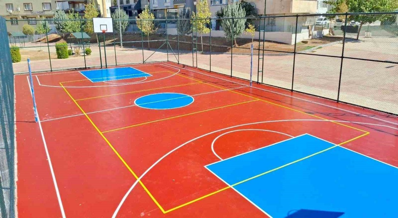 Siirtte Şahinbey Çocuk Dünyası Parkı yenileniyor