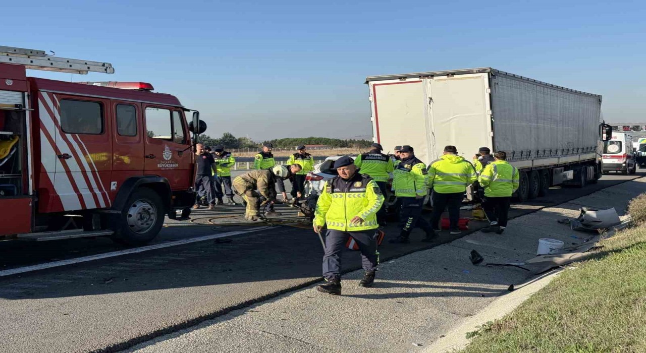 Silivri Kuzey Marmara Otoyolunda feci kaza: 1 ölü