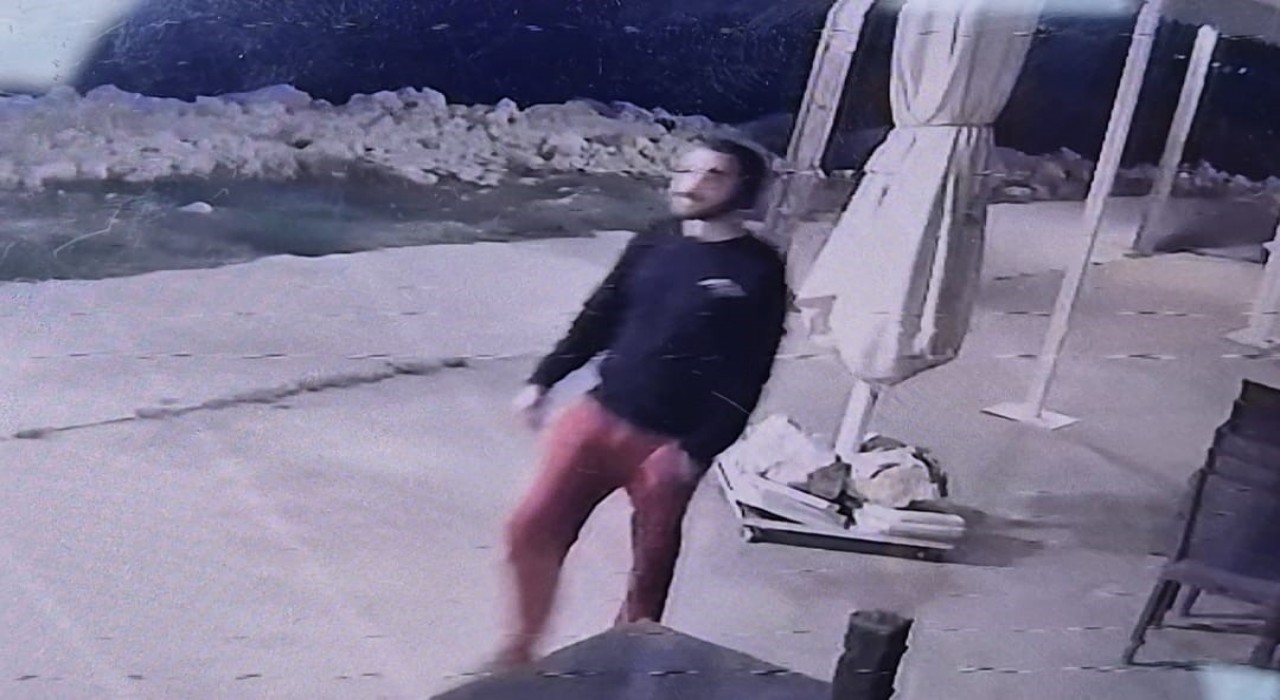 Silivride genç katip ölü olarak bulundu