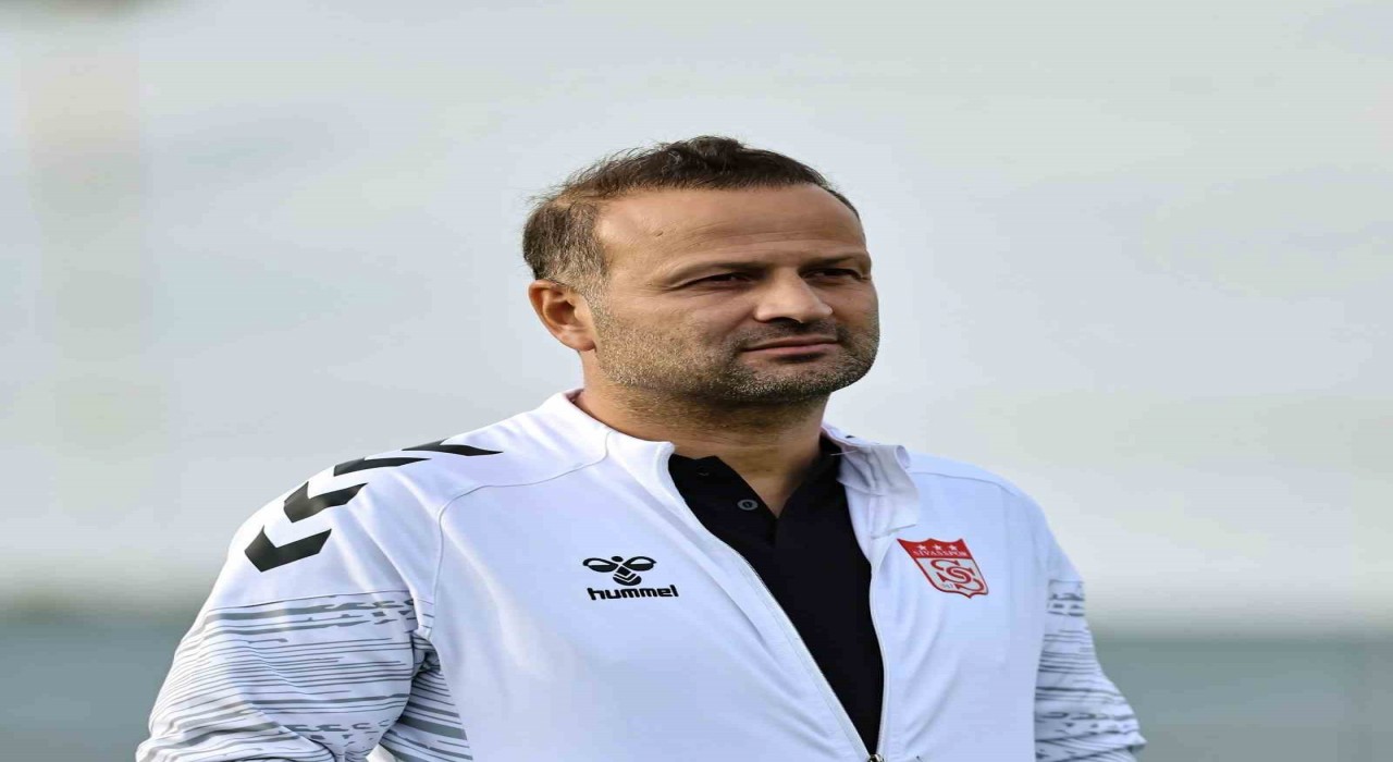 Sivasspor, Osman Zeki Korkmaz ile yollarını ayırıyor