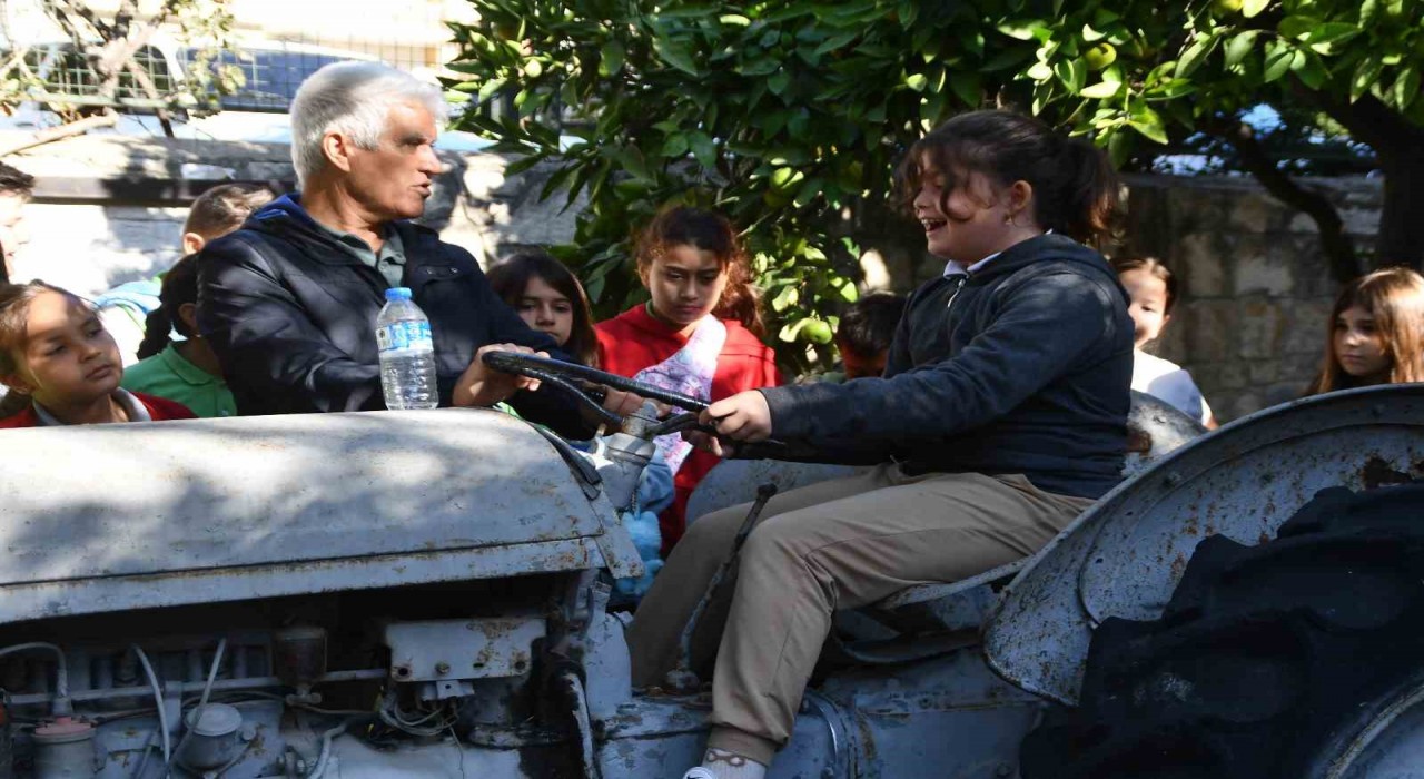 Söke Kent Müzesi ziyaretçilerini tarihi yolculuğa çıkarıyor