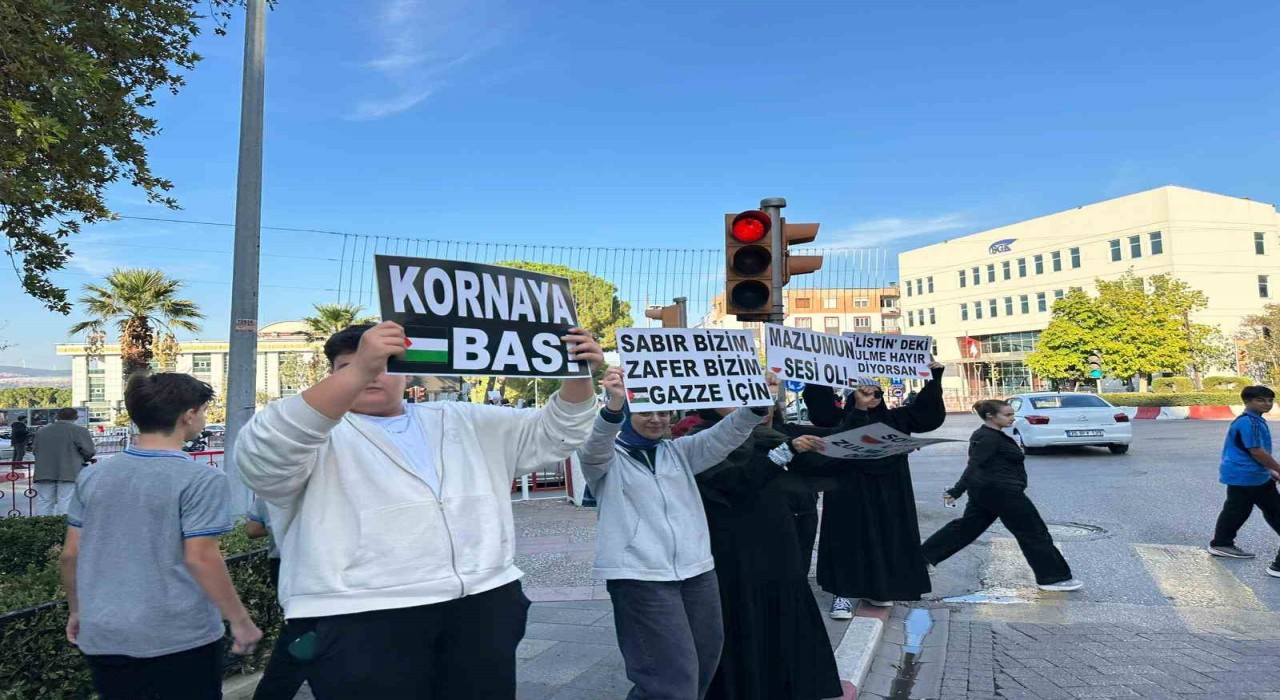 Somalılardan İsraile kornalı tepki