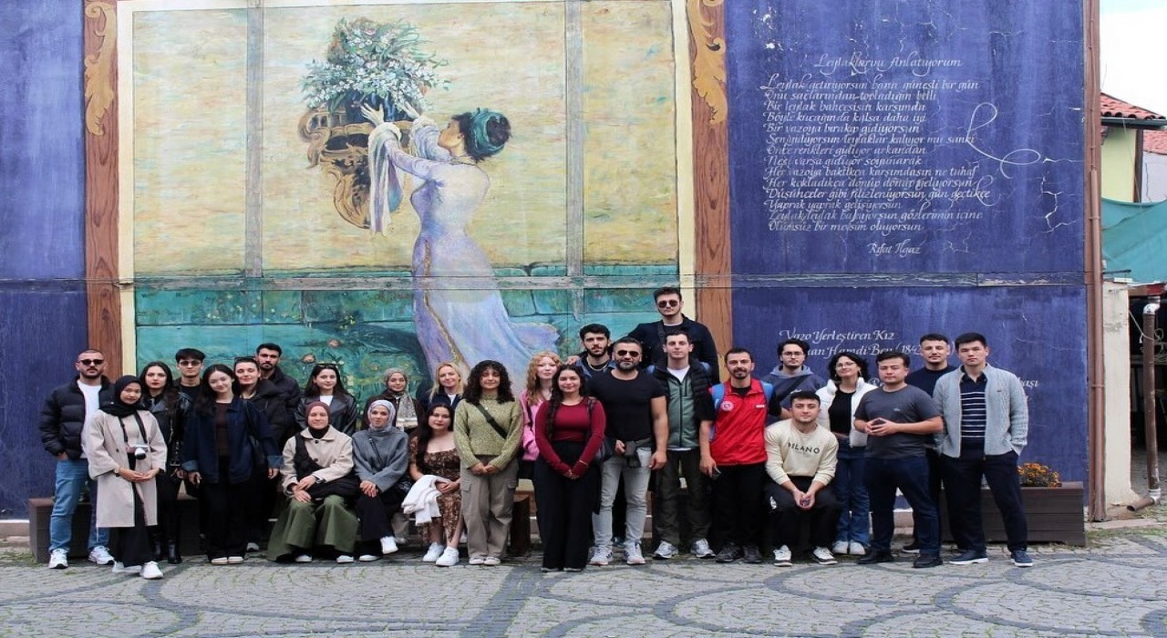 SUBÜlü öğrenciler Eskişehirin kültürel mirasını keşfettiler