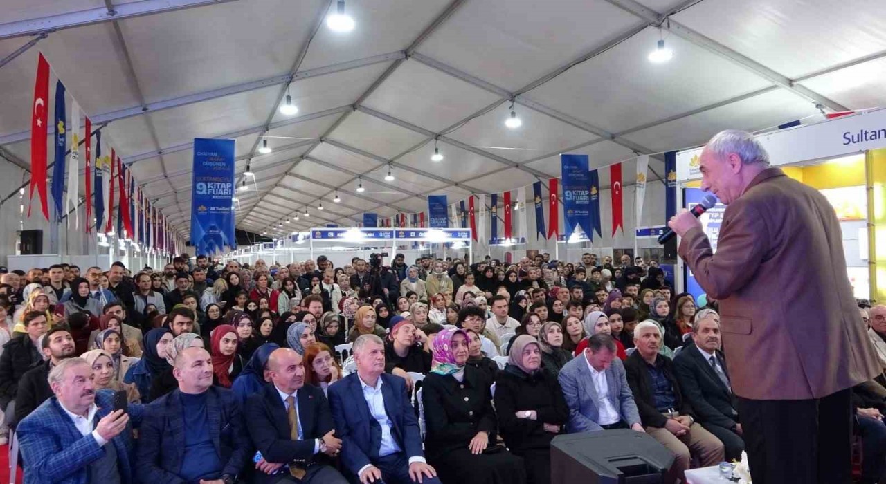 Sultanbeylide dolu dolu geçen 9. Kitap Fuarı sona erdi