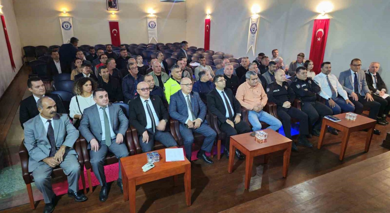 Sultanhisarda genel tarım sayımı eksik parseller konulu toplantı yapıldı