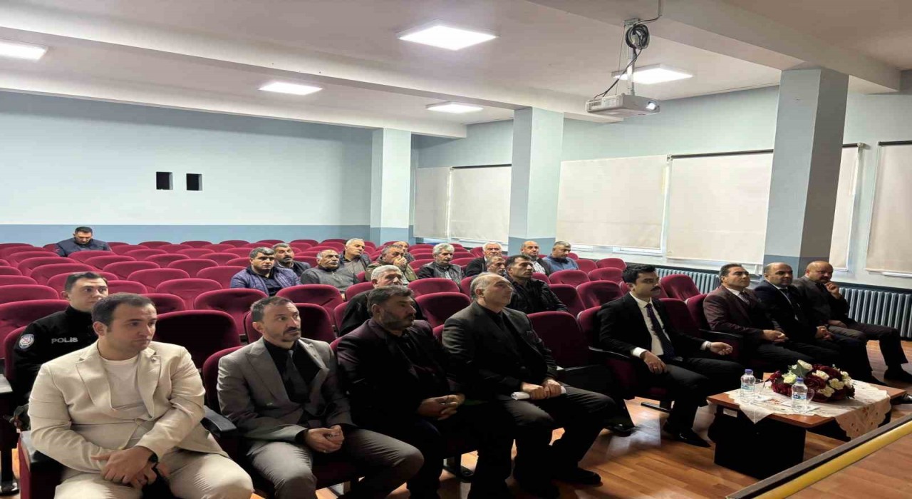 Susuzda okul servis sürücülerine eğitim verildi