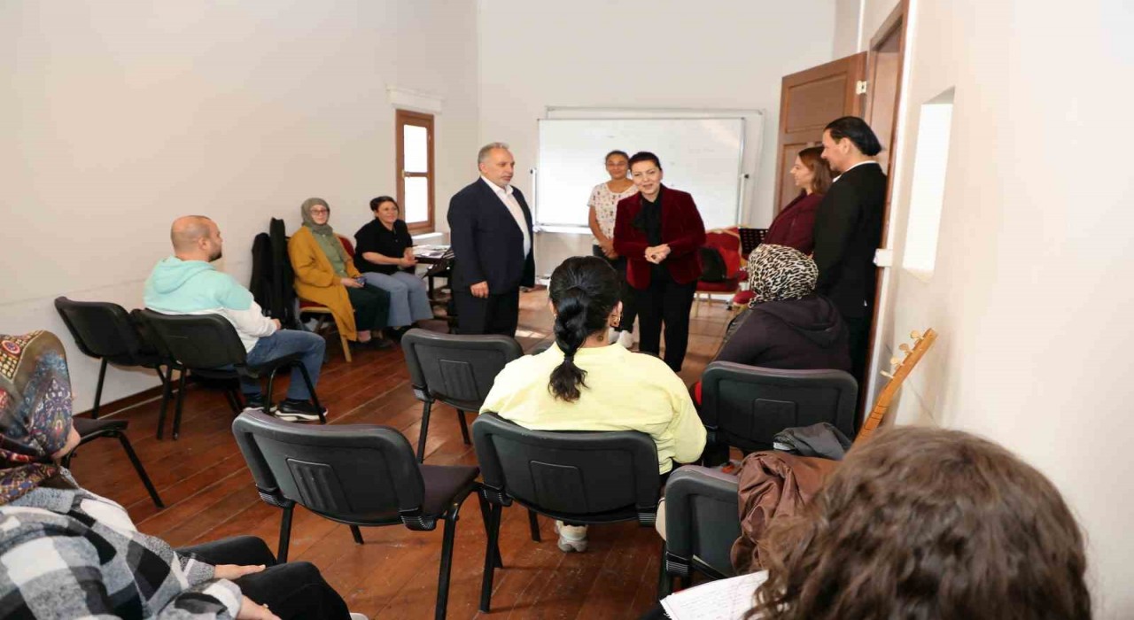 Talas Belediyesinden sanatla toplumsal duyarlılığa örnek proje