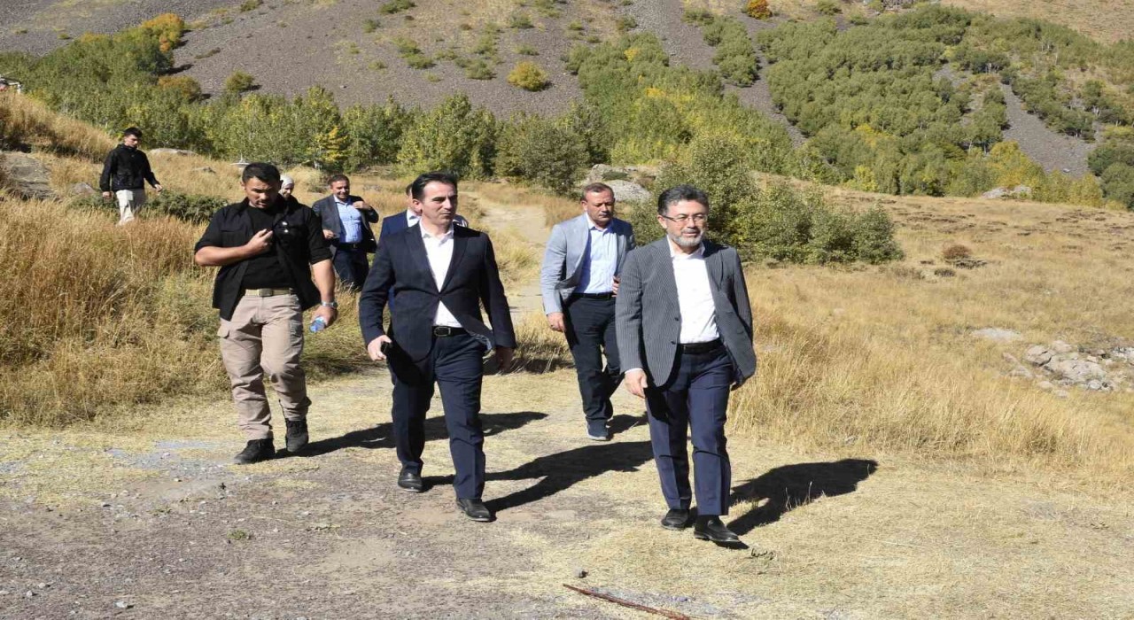 Tarım ve Orman Bakanı Yumaklı: Nemrut Kalderasını dünyanın gündemine taşıyacağız