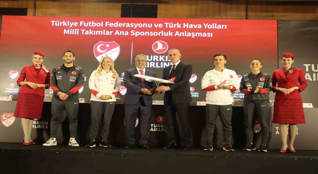 TFF ve THY arasındaki Milli Takımlar Ana Sponsorluğu anlaşması yenilendi