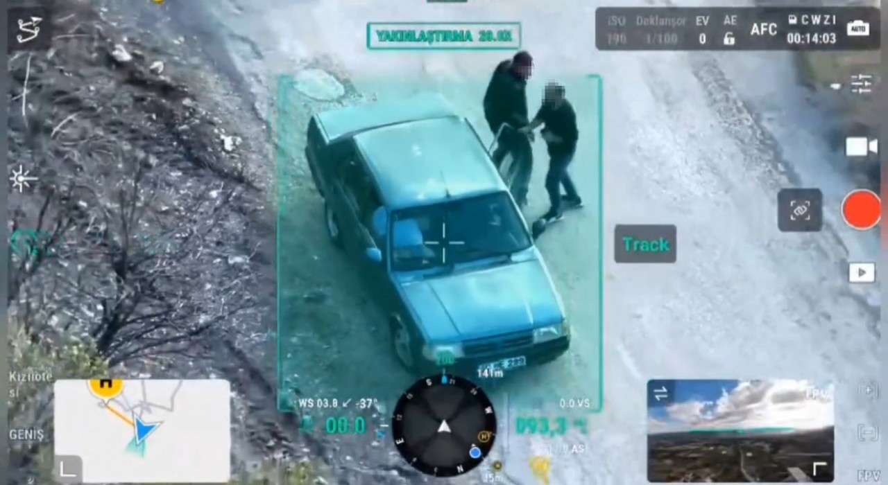 Tokatta jandarma denetiminde ilginç anlar: Koltuk değişimi dron kamerasına yansıdı