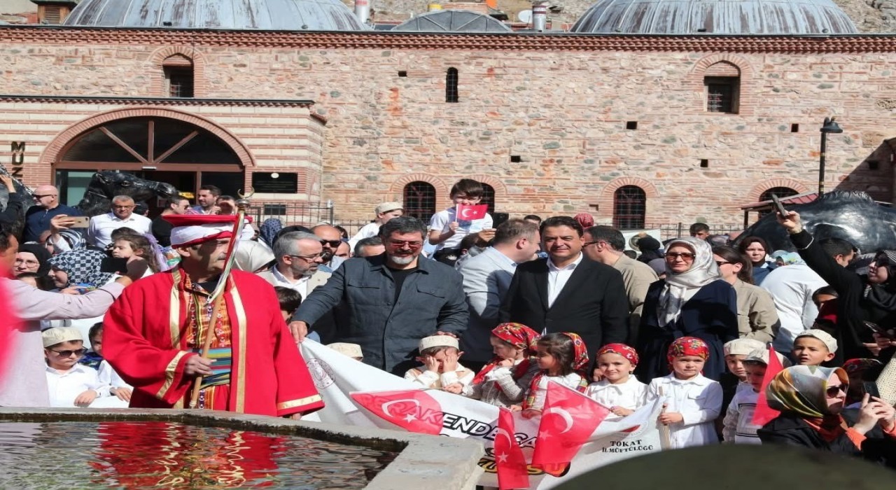 Tokatta Osmanlı geleneği Amin alayı yeniden canlandırıldı