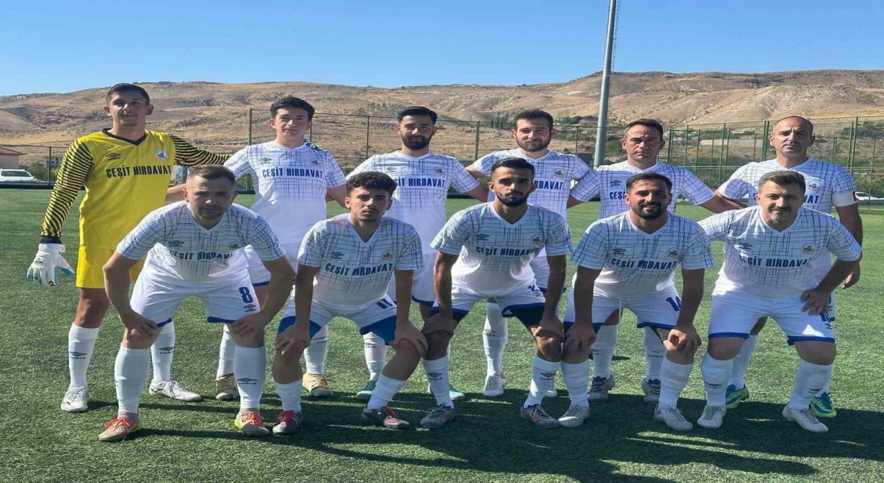 Tomarza Belediyespor deplasmandan lider döndü