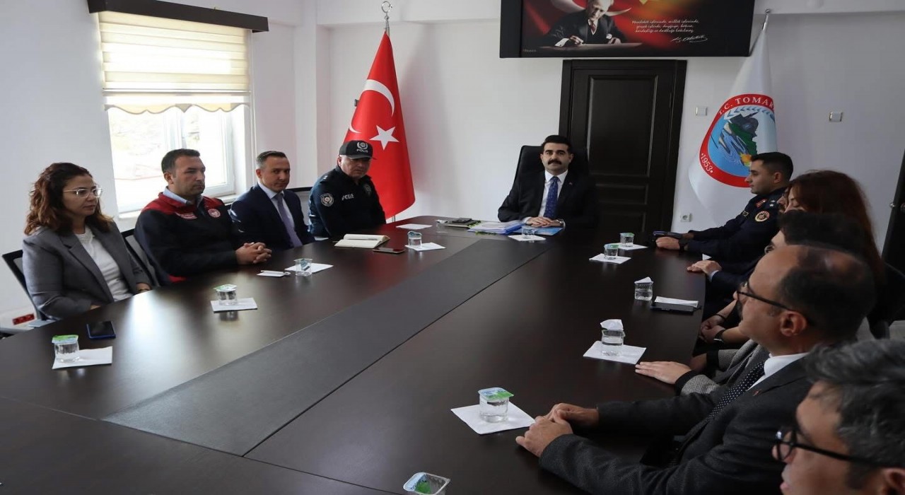 Tomarza Kaymakamı Selim Eser görevine başladı