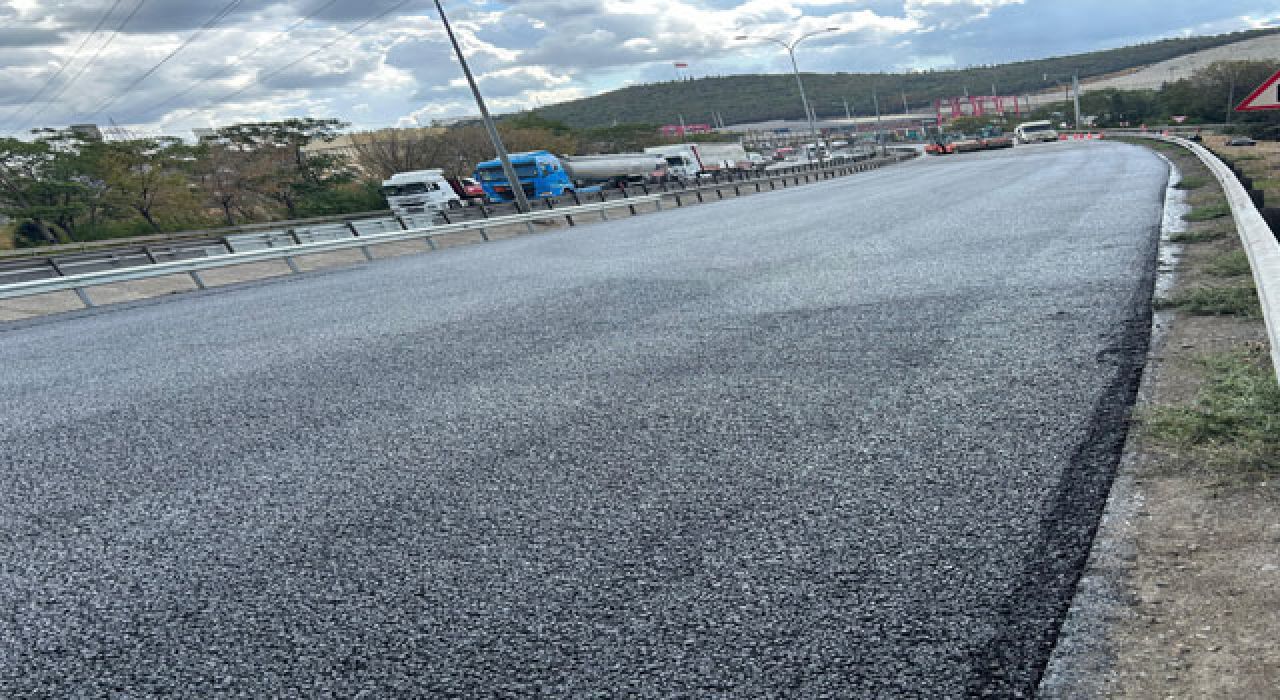 Tosyalı, Çelik Üretiminden Elde Ettiği Cürufla Asfalt Üretti