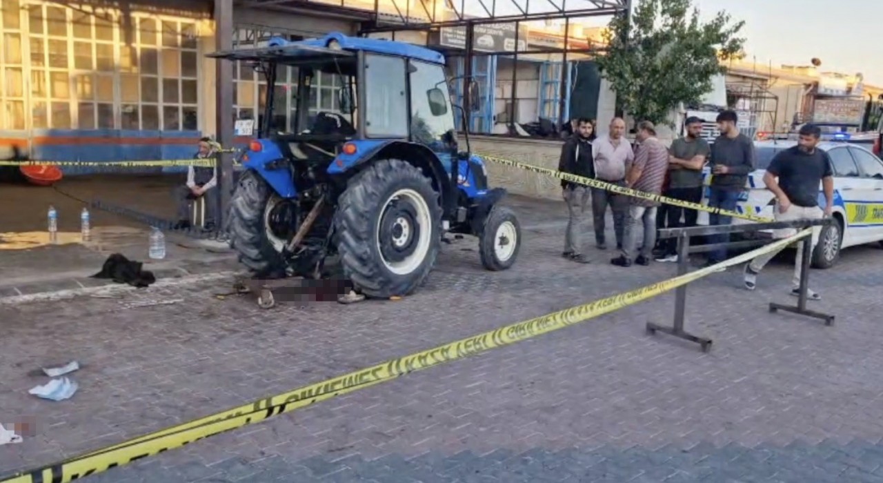 Traktörü tamir ederken sıkışan genç ağır yaralandı
