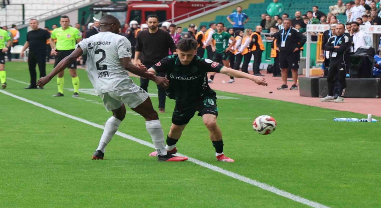 Trendyol Süper Lig: Konyaspor: 2 - Kocaelispor: 3 (Maç sonucu)