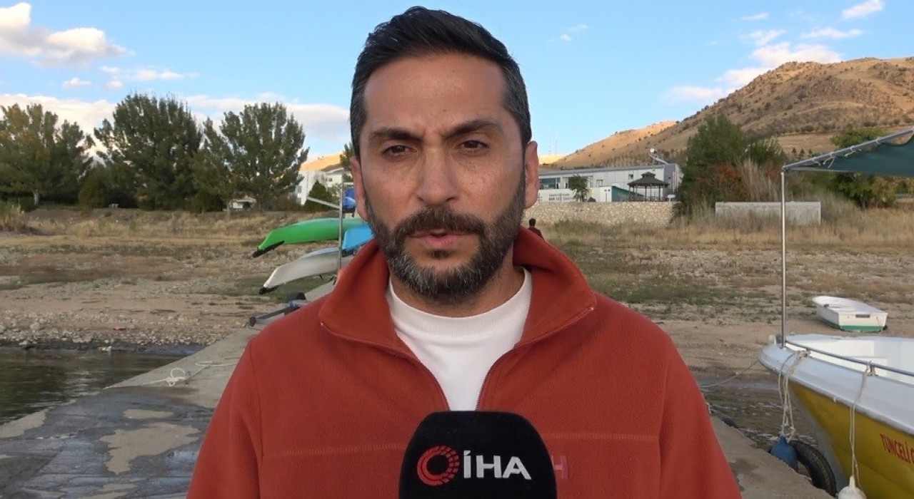 Tuncelide kano yarışları renkli görüntüler oluşturdu