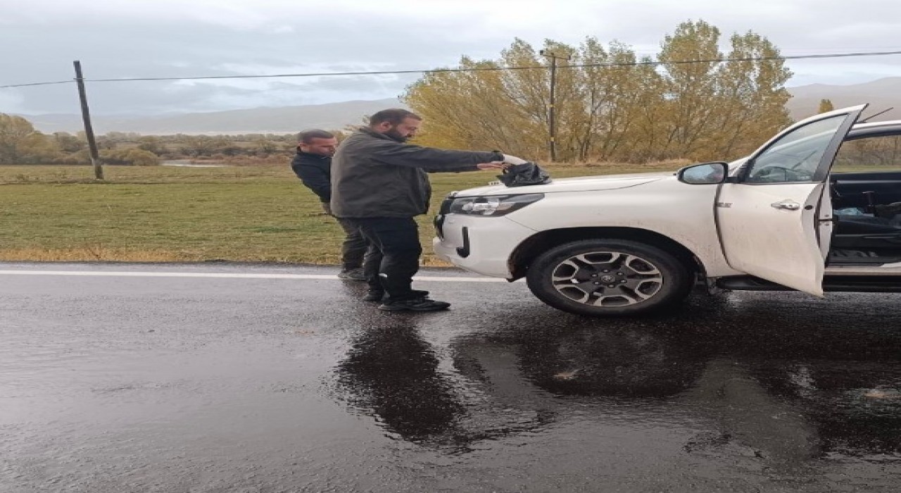 Tuncelide kırmızı benekli alabalık avlayan şahsa ceza