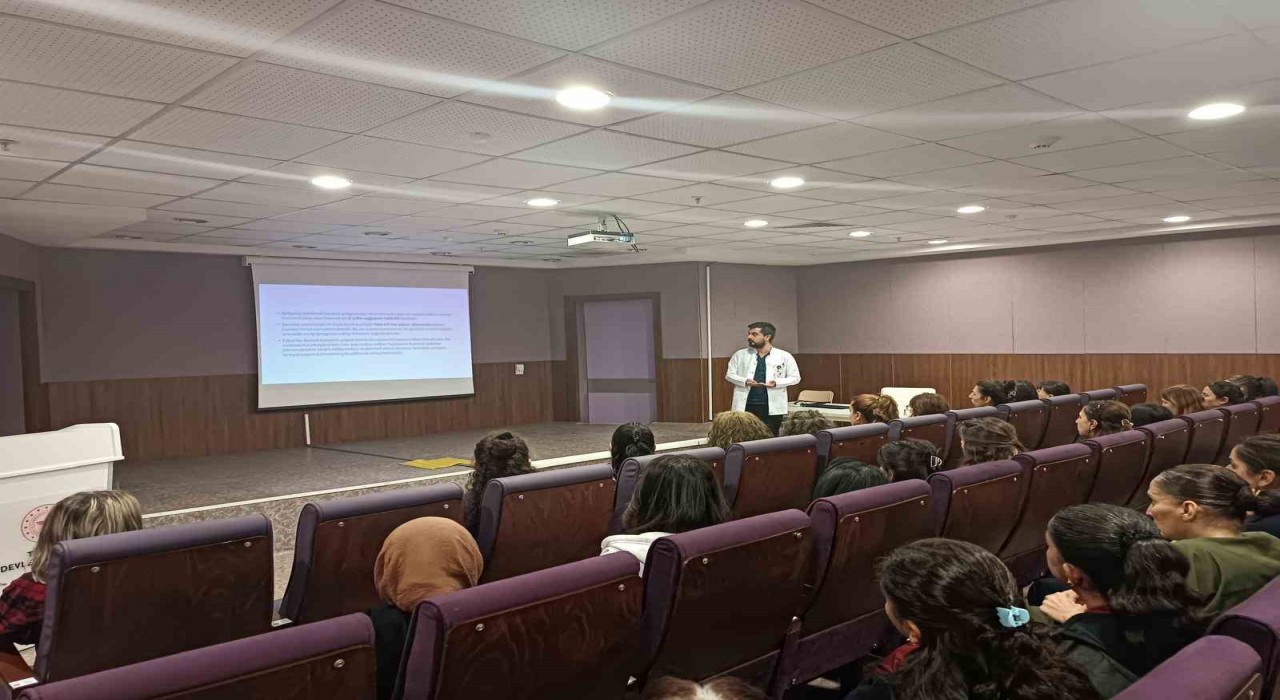 Tuncelide meme kanseri  farkındalık çalışmaları sürüyor