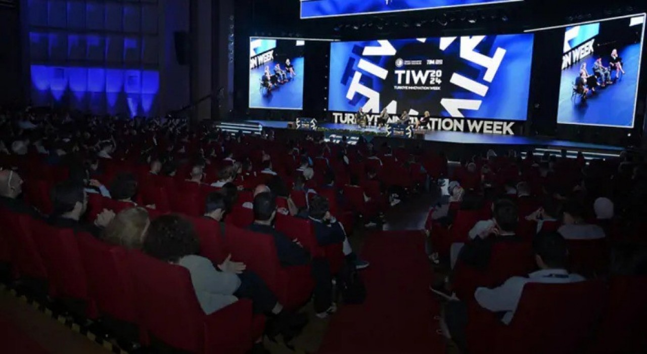 TÜRGEV, İnovasyon Haftasında geleceğe ses verdi