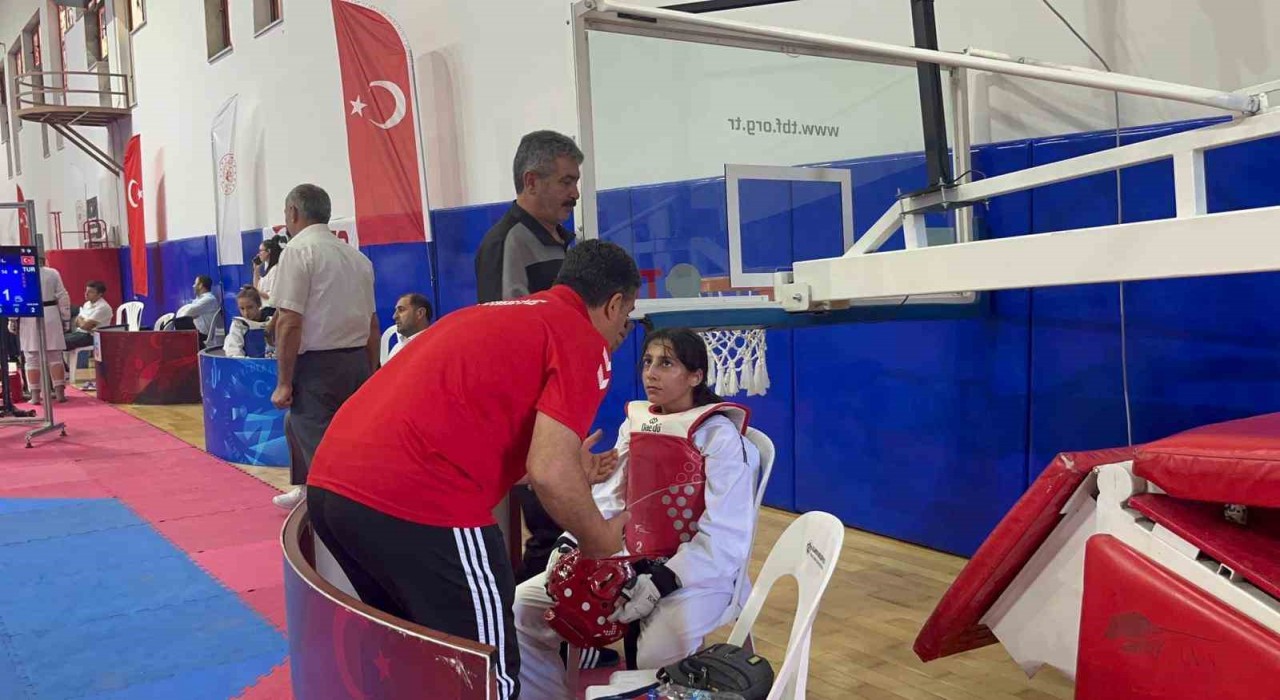 Türkiye Kulüpler Taekwondo Şampiyonası Alanyada başladı