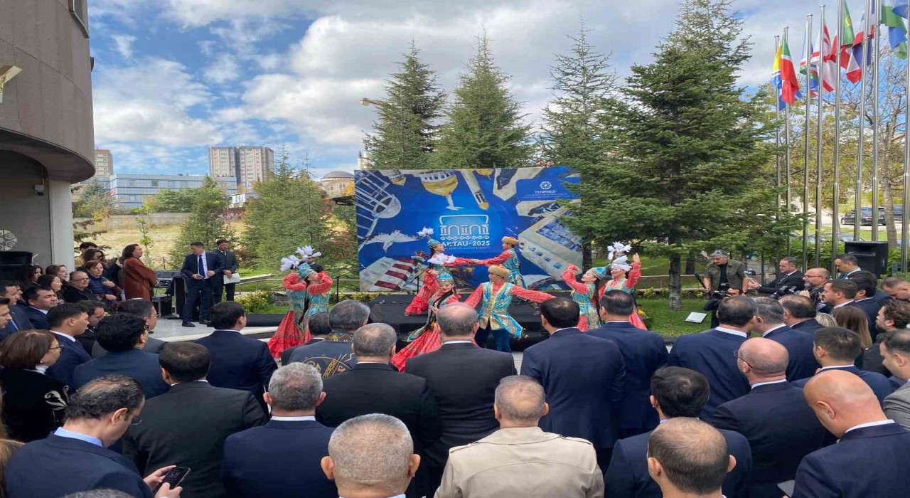 TÜRKSOYda ‘Hazarın İncisi Kazak Otağı açılışı gerçekleşti