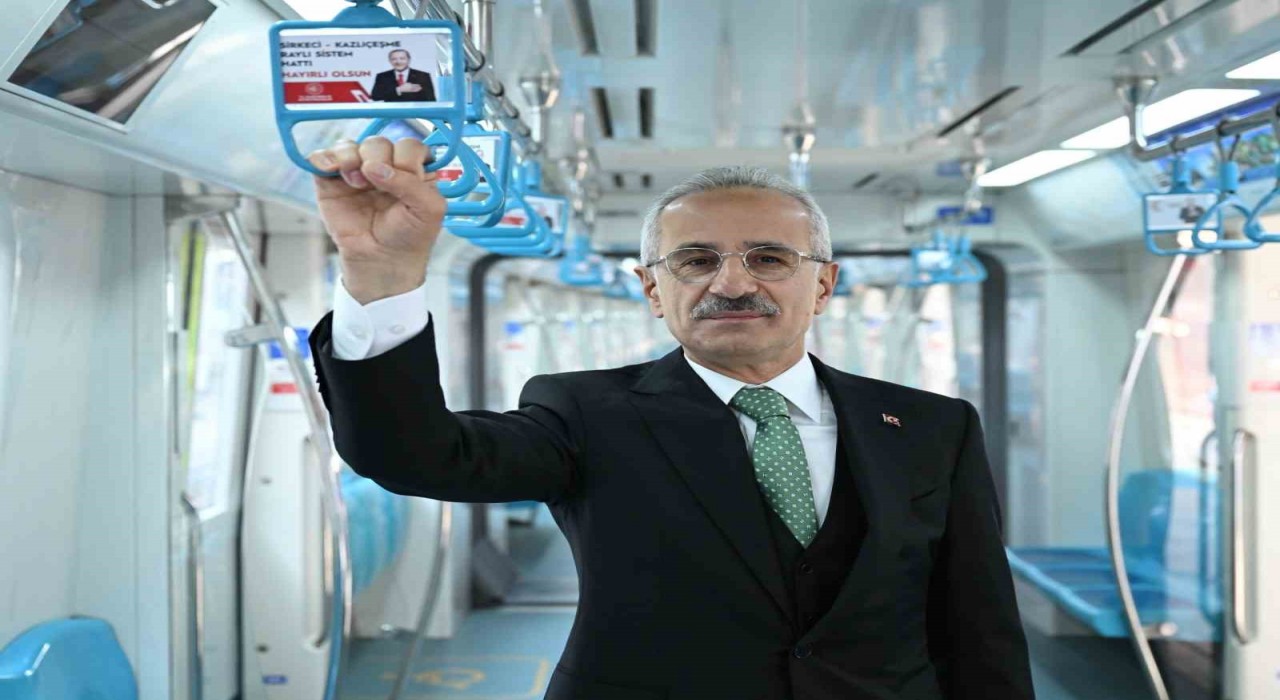 Ulaştırma ve Altyapı Bakanı Uraloğlu: Marmaray, 12 yılda 1 milyar 430 milyon yolcuya hizmet verdi