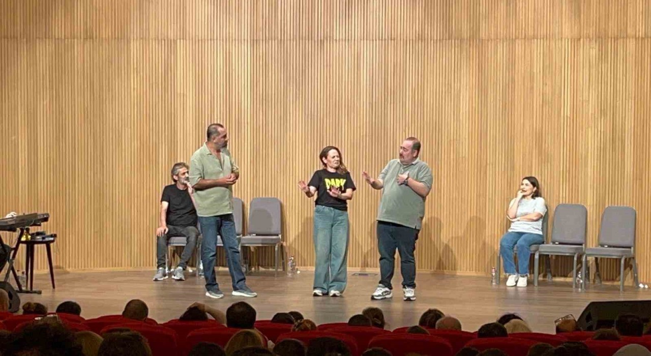 Uludağda doğaçlama tiyatro rüzgârı