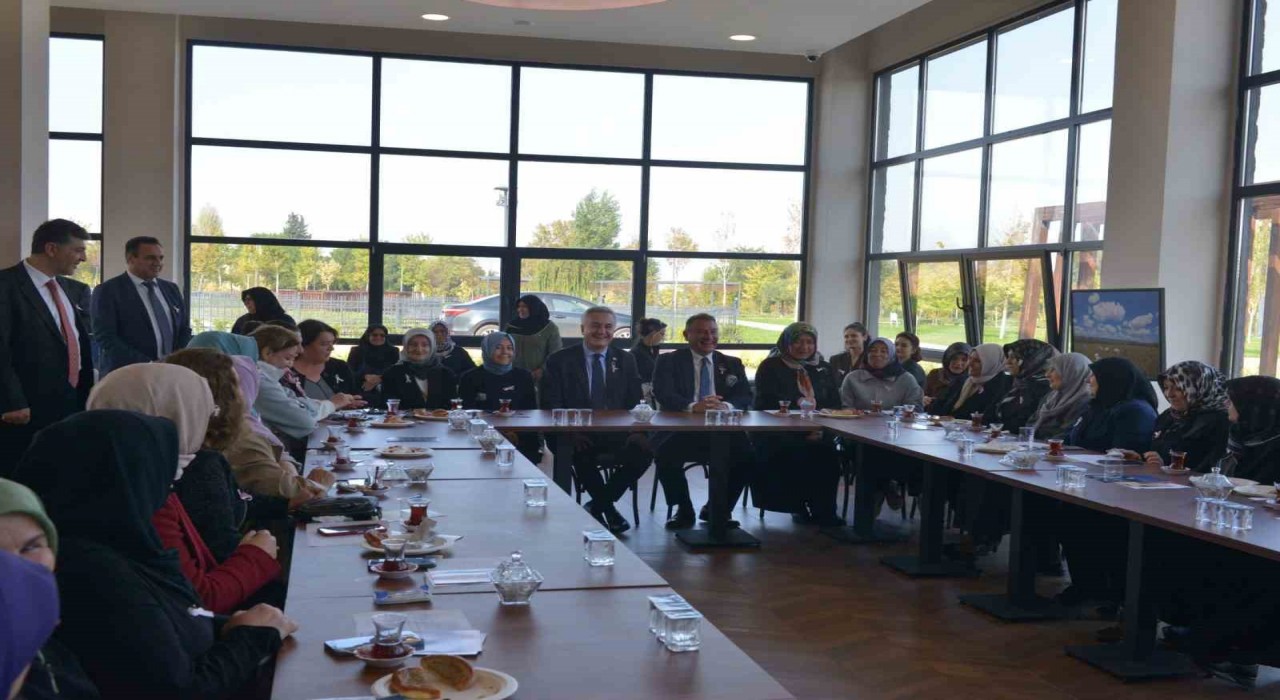 Üretici kadınlar Büyükşehirle güçleniyor