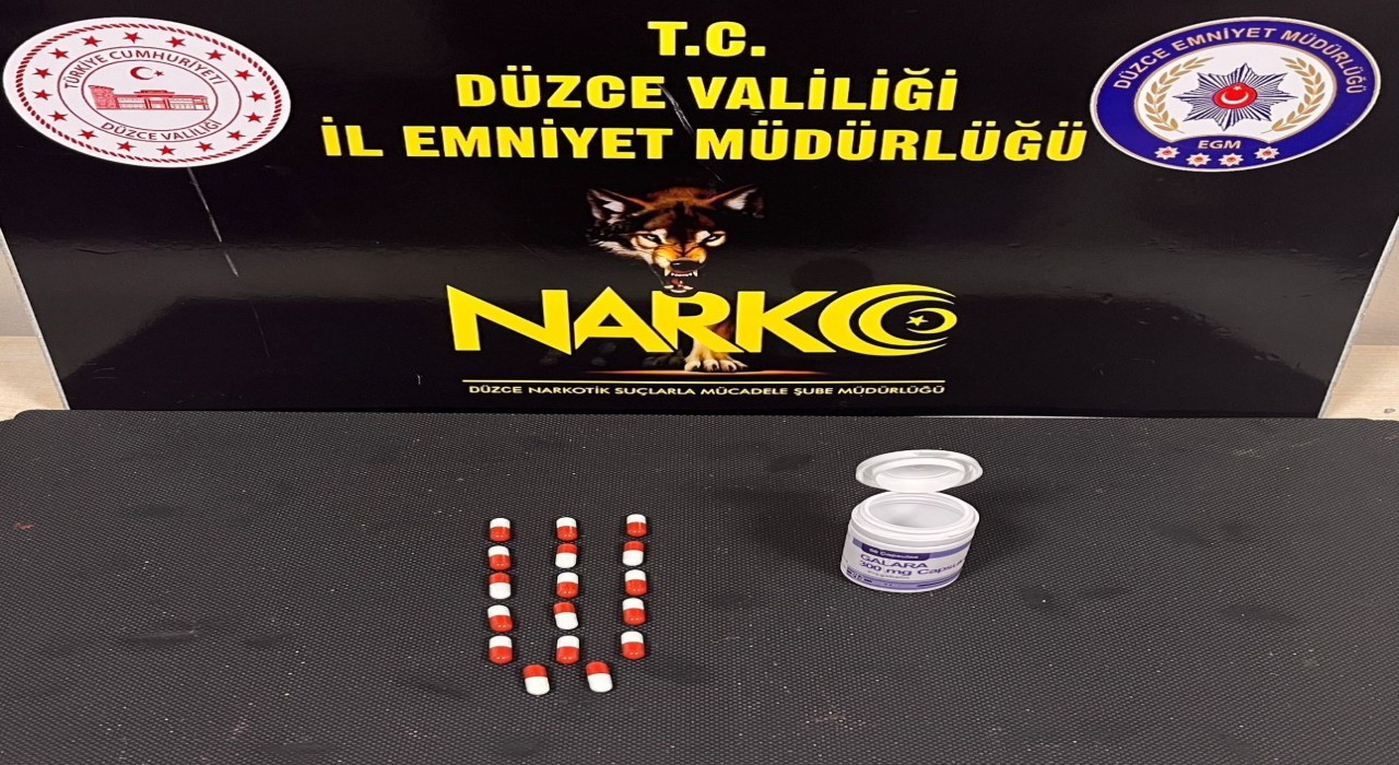 Uyuşturucu hapla yakalanan genç tutuklandı