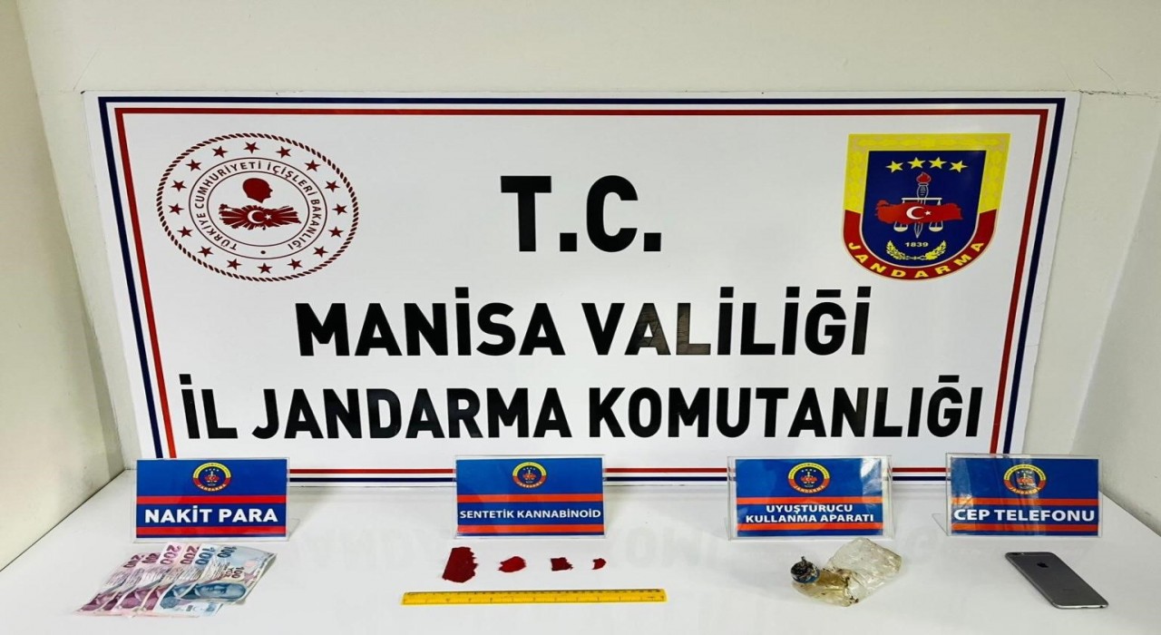 Üzüm bağına saklanan şüpheliden uyuşturucu çıktı