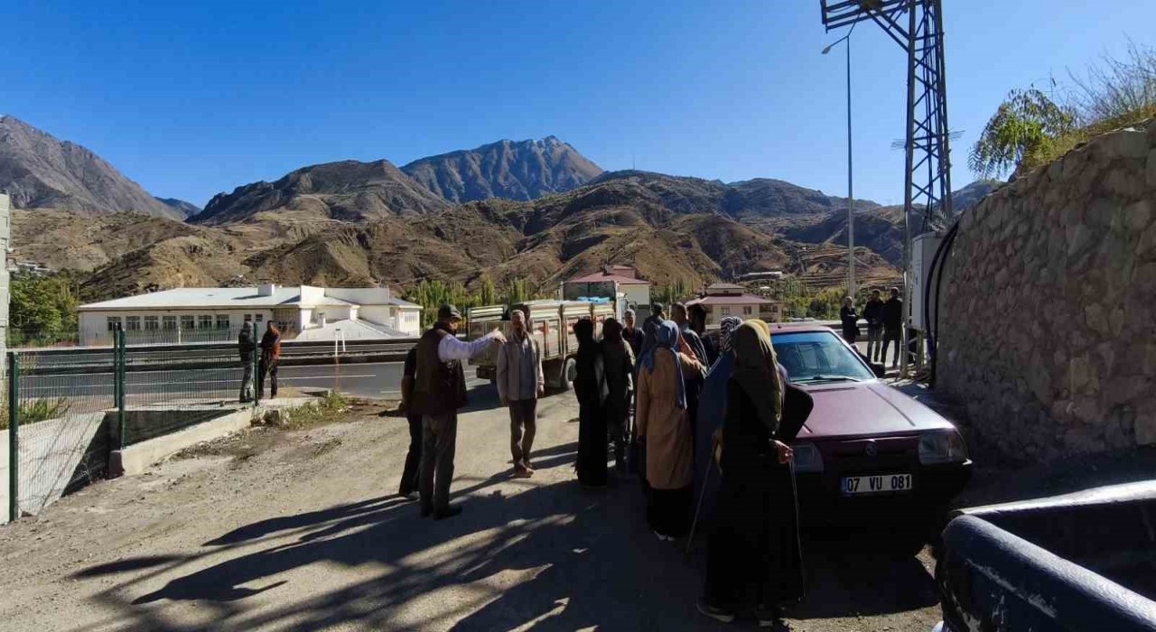 Uzunderede yol mağduriyeti: 200 metrelik mesafe 3 kilometreye çıktı