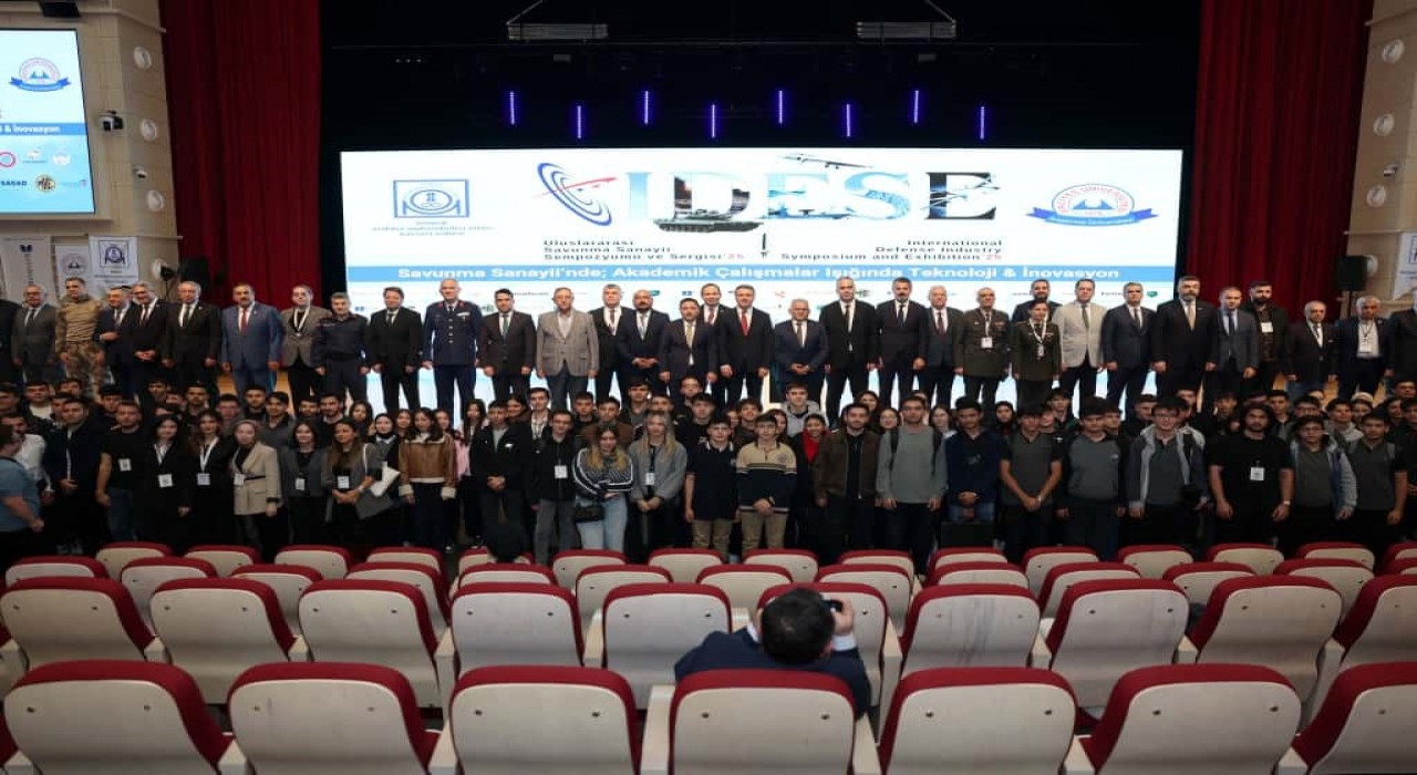 Vali Çiçek: Türkiye Cumhuriyetinin savunma sanayisinin güçlenmesi sadece bizim için değil, dünya mazlumları için kıymetli ve önemlidir