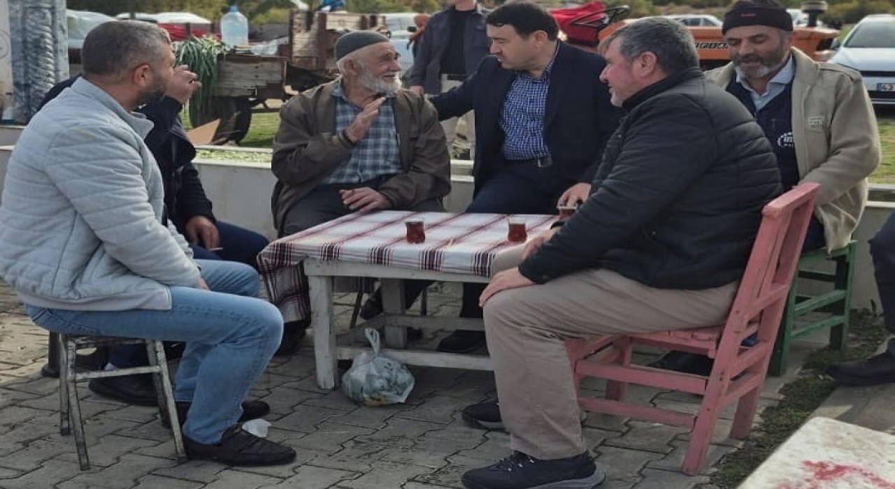 Vali Musa Işın, Sofuköy pazarında vatandaşlarla buluştu