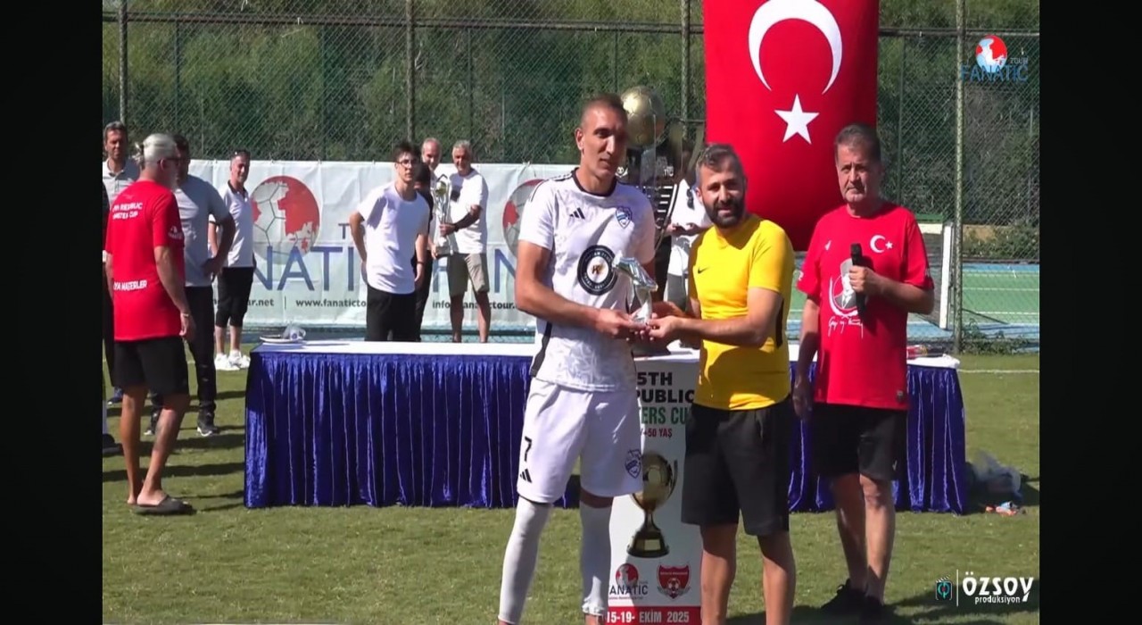 Van Masterler penaltılarda kaybetti: Turnuvayı Türkiye ikincisi olarak tamamladı