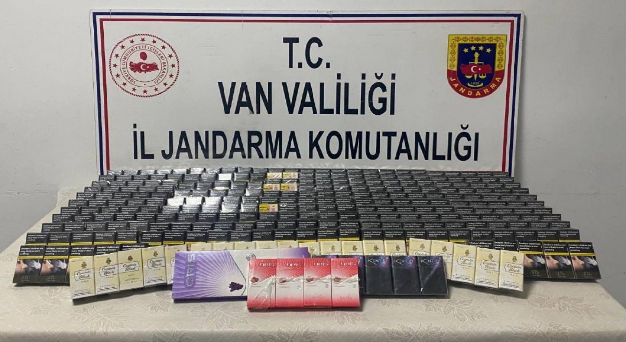 Vanda bin 859 paket kaçak sigara ele geçirildi