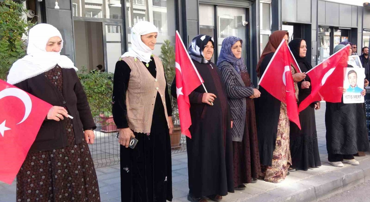 Vanlı annelerin evlat nöbeti 110uncu haftasında