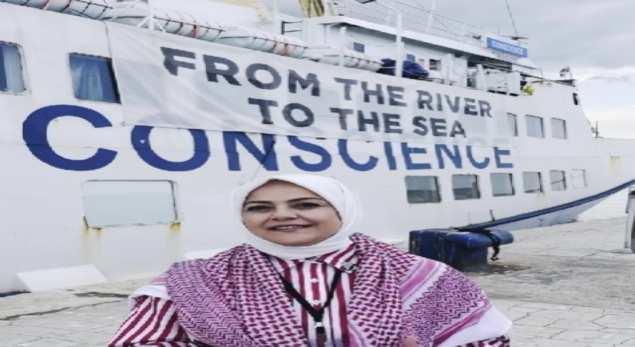 Vekil Ün Vicdan gemisiyle Gazze yolculuğuna çıktı