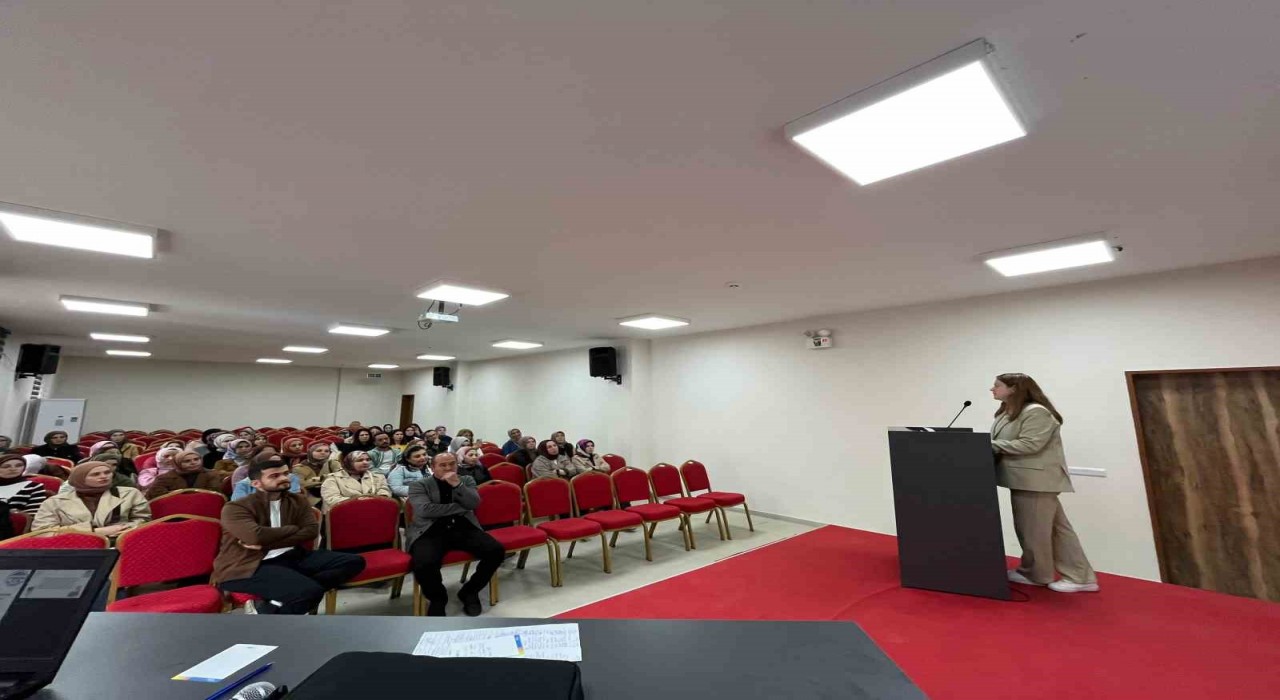 Vezirköprüde öğretmenlere özel eğitim semineri