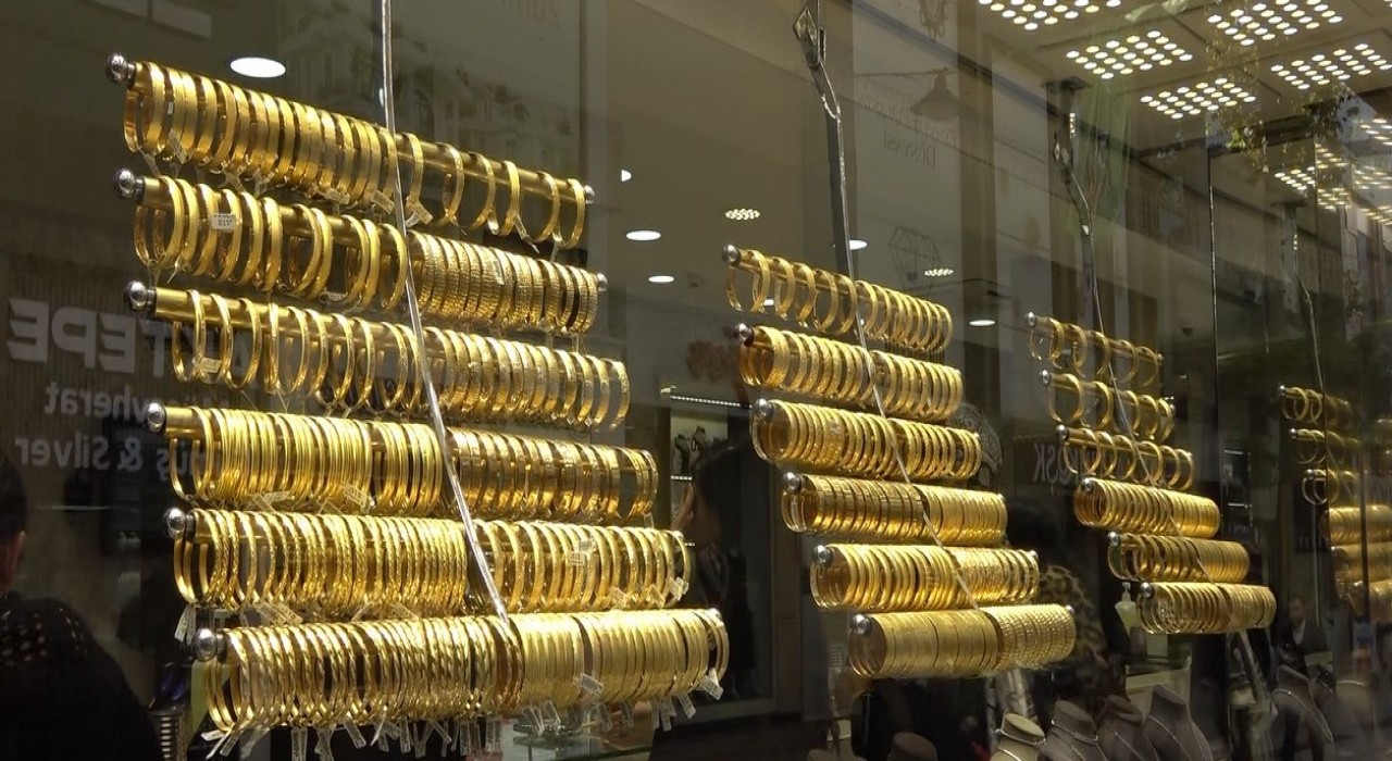 Yatırımcı dövizi bıraktı, altına koştu: Güvenilir liman