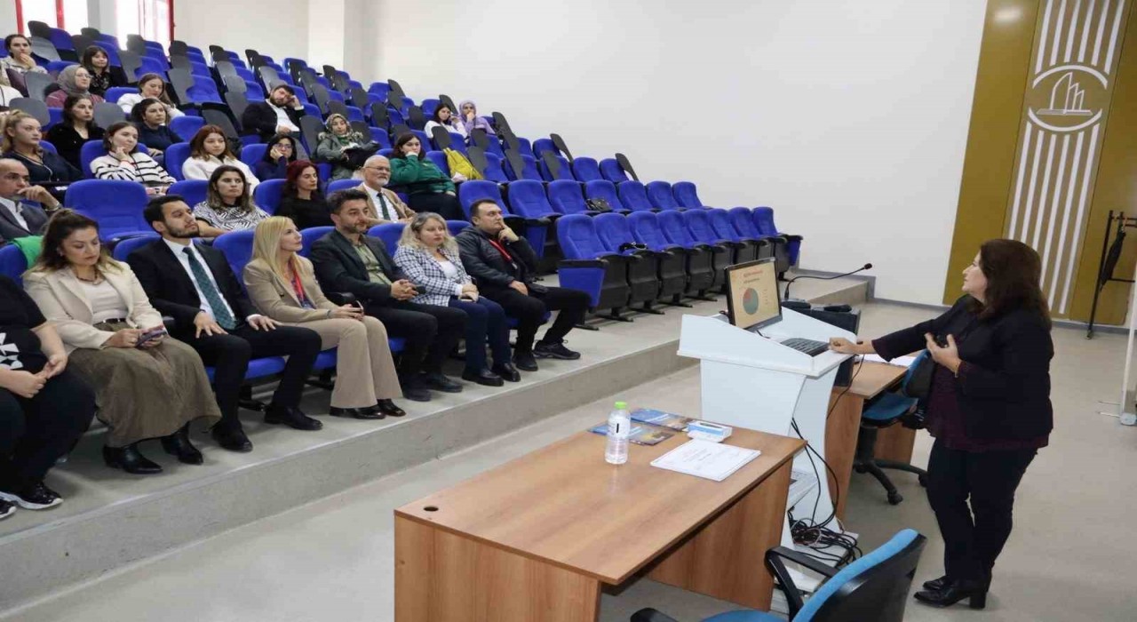 Yenidoğan canlandırma eğitimi düzenlendi