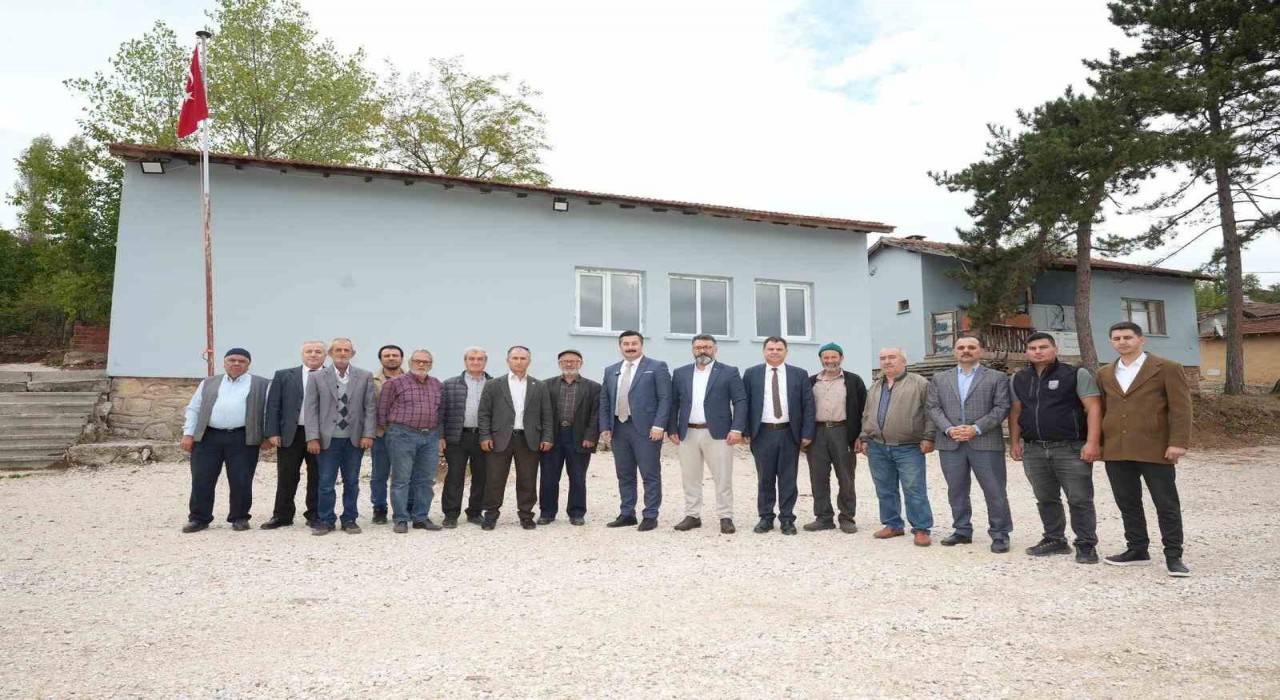 Yenişehir Belediyesinden Yıldırıma hizmet yağmuru