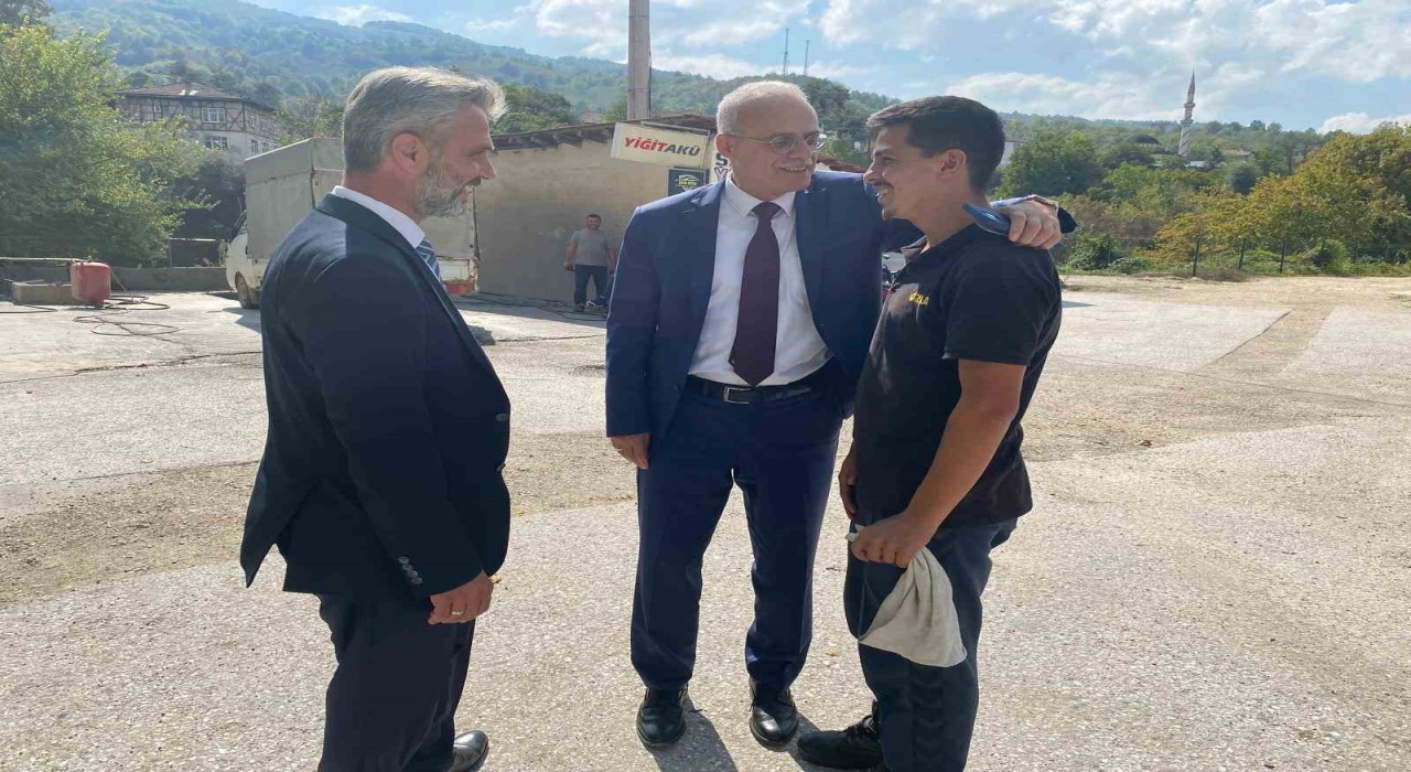 Yığılcanın spor alanlarını Arslantürk inceledi