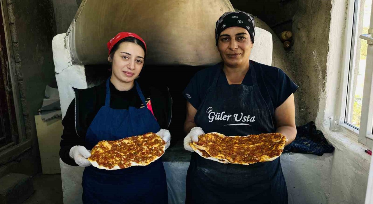 Yüksekovada aile destanı: Bahçesinden topladı, evini lokantaya çevirdi