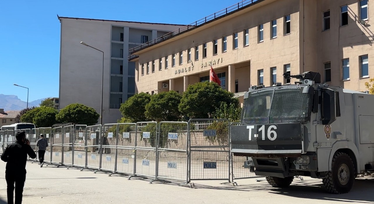 Yüksekovadaki bıçaklı saldırıda 5 kişi tutuklandı