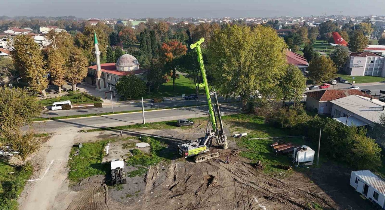 1 milyon kitaplı Şehir Kütüphanesi için ilk kazma vuruldu