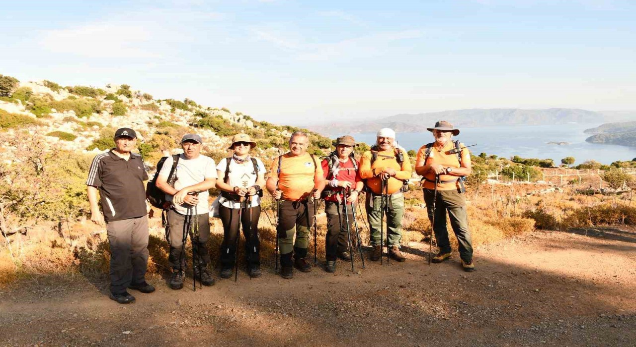 128 doğasever Marmarisin doğasında yürümek için geldi