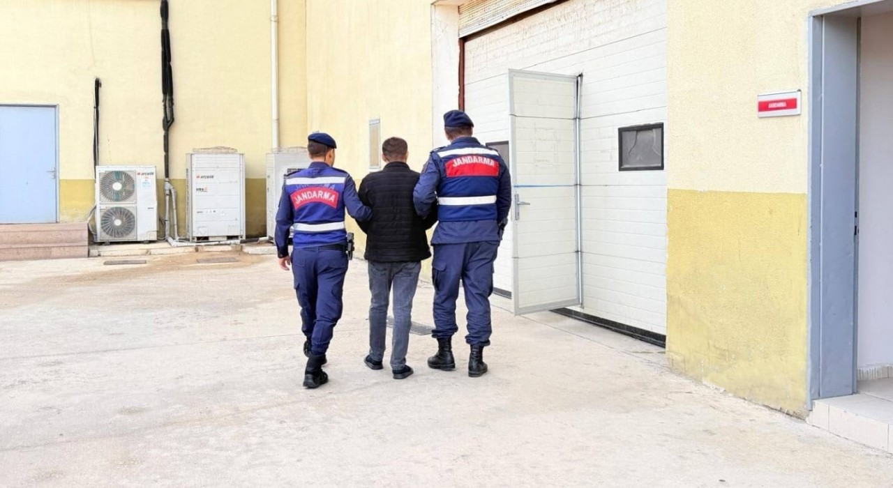 20 yıl hapis cezası ile aranan şahıs JASATtan kaçamadı