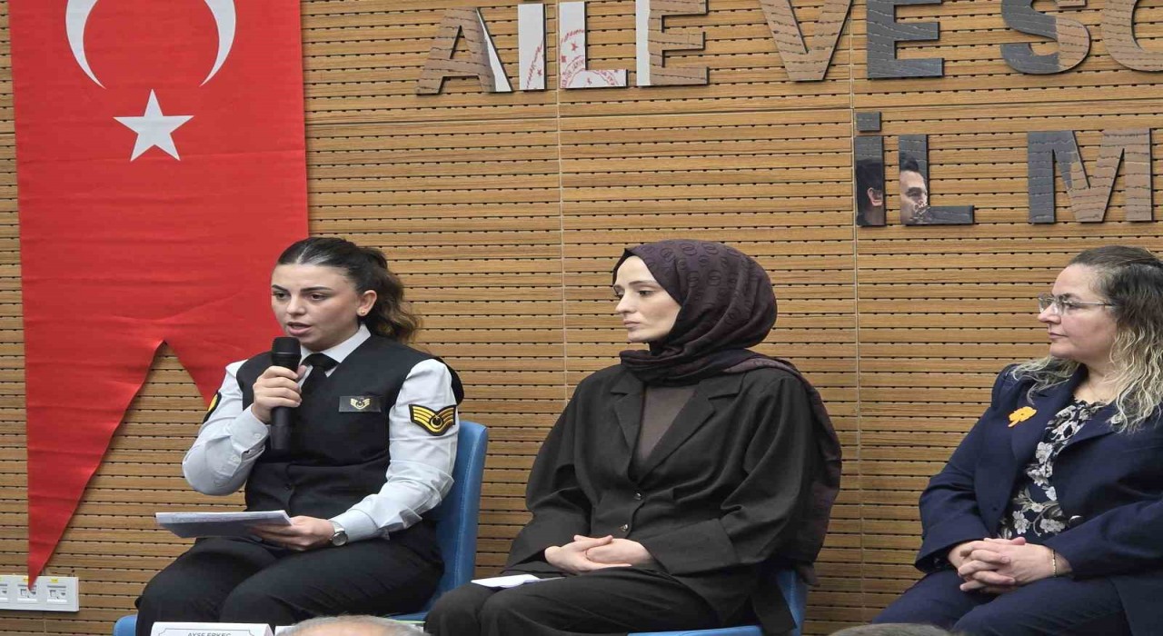 25 Kasım Kadına Yönelik Şiddetle Mücadele Gününde kadınlar hemcinsleri için konuştu